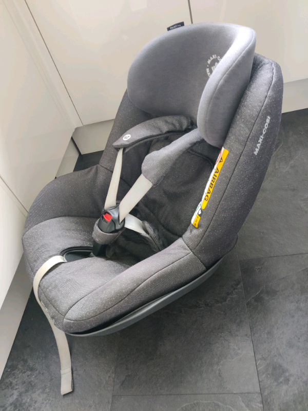 maxi cosi two way fix base